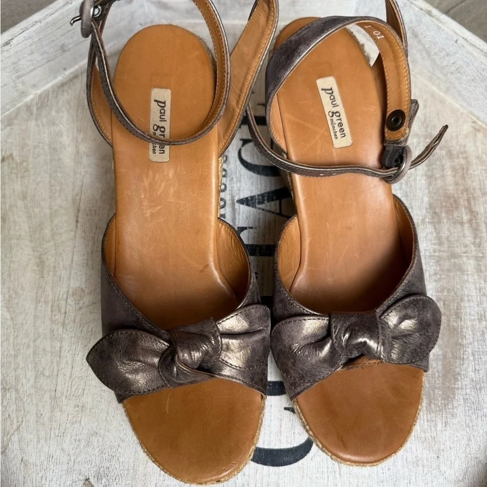 Paul Green Women's Metallic Brown Espadrilles